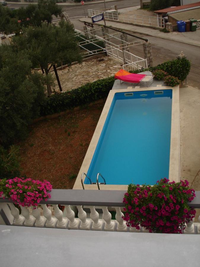 Apartments Villa Angela Krk Town Room photo